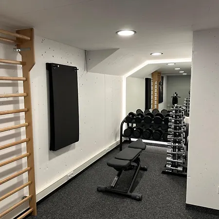 호텔 Garni Entstrasser 3*