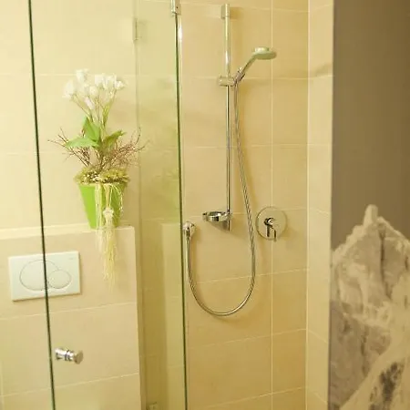 Hotel Garni Entstrasser Kitzbühel