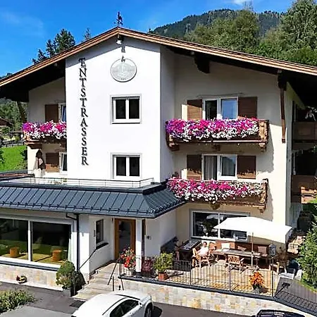 Garni Entstrasser Hotel