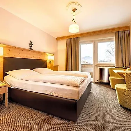 Hotel Garni Entstrasser