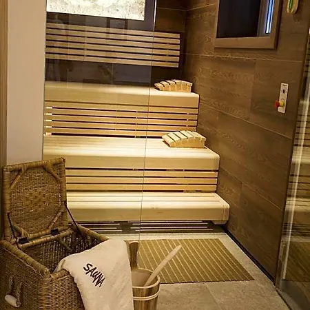 Garni Entstrasser Hotel