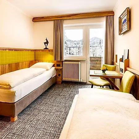 Hotel Garni Entstrasser Kitzbuhel