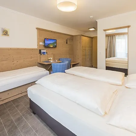 Hotel Garni Entstrasser Kitzbühel