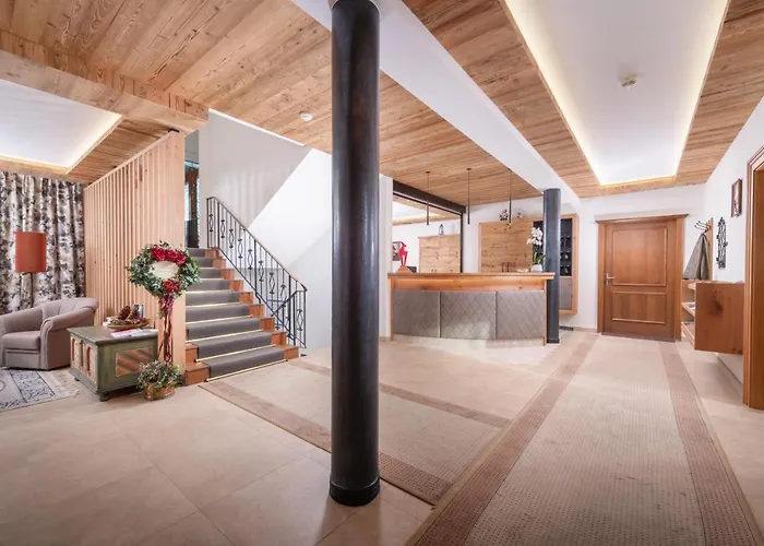 ガルニ エンシュトラッサ