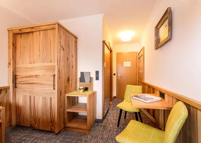 Garni Entstrasser 호텔 키츠부헬